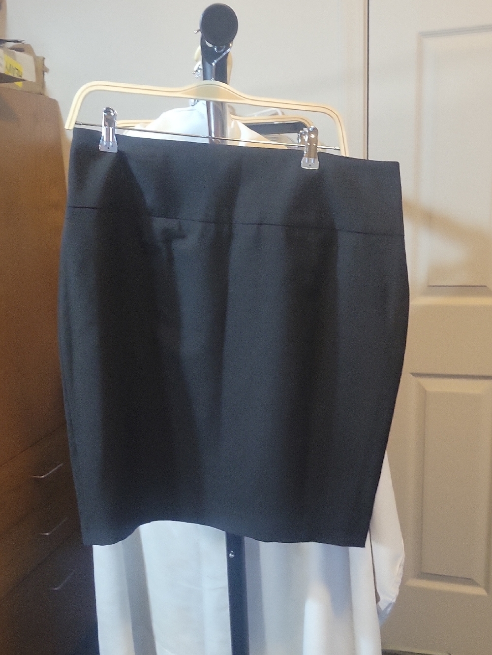 Simply Styled Black Classic Pencil Skirt